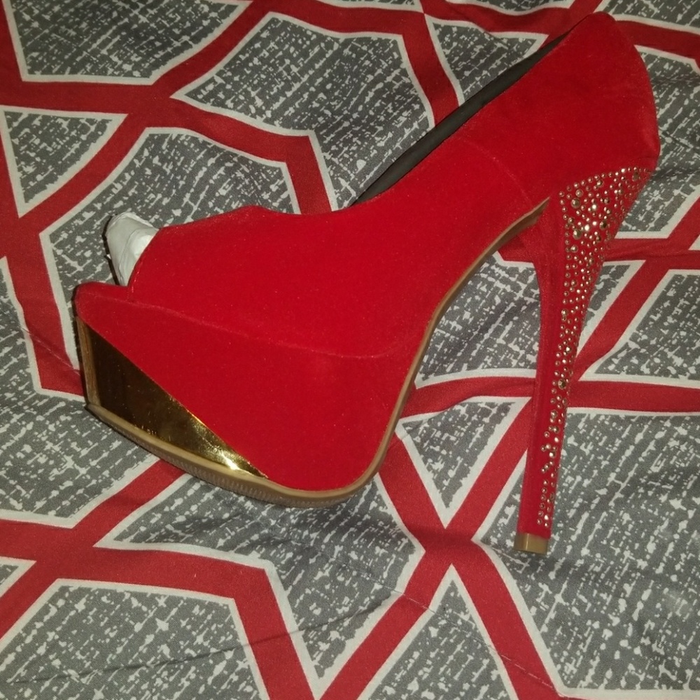 Peep Toe Heels